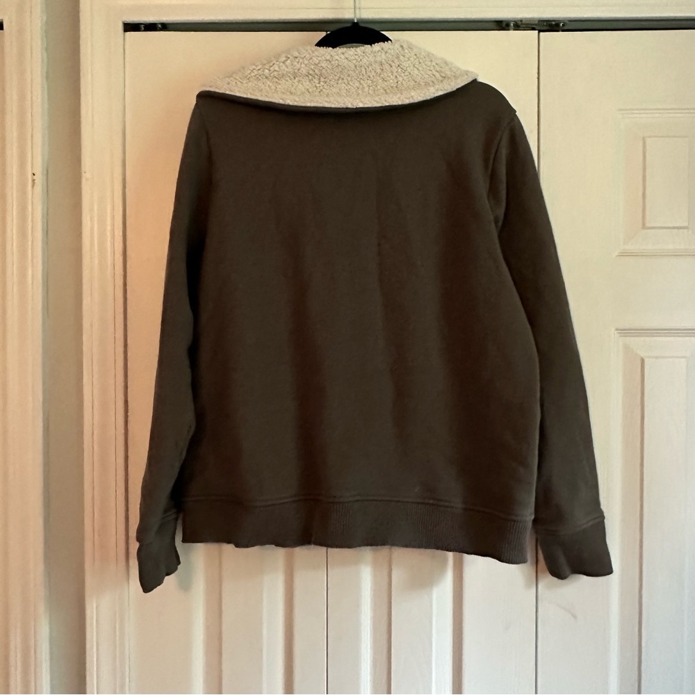 Old Navy Button Front Jacket With Sherpa Collar - image 2